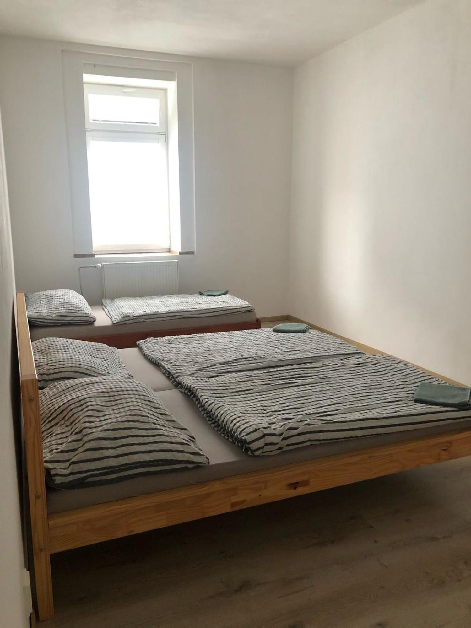 Apartmany Prazska อุสตีนัดลาแบม ภายนอก รูปภาพ